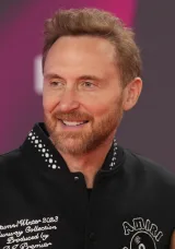 David Guetta Feat. Sam Martin &ndash; Lovers On The Sun cover