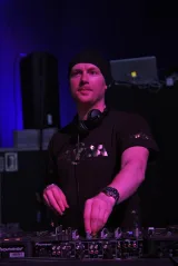 Eric Prydz &ndash; Call On Me cover