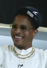 T.I. Feat. Rihanna &ndash; Live Your Life cover