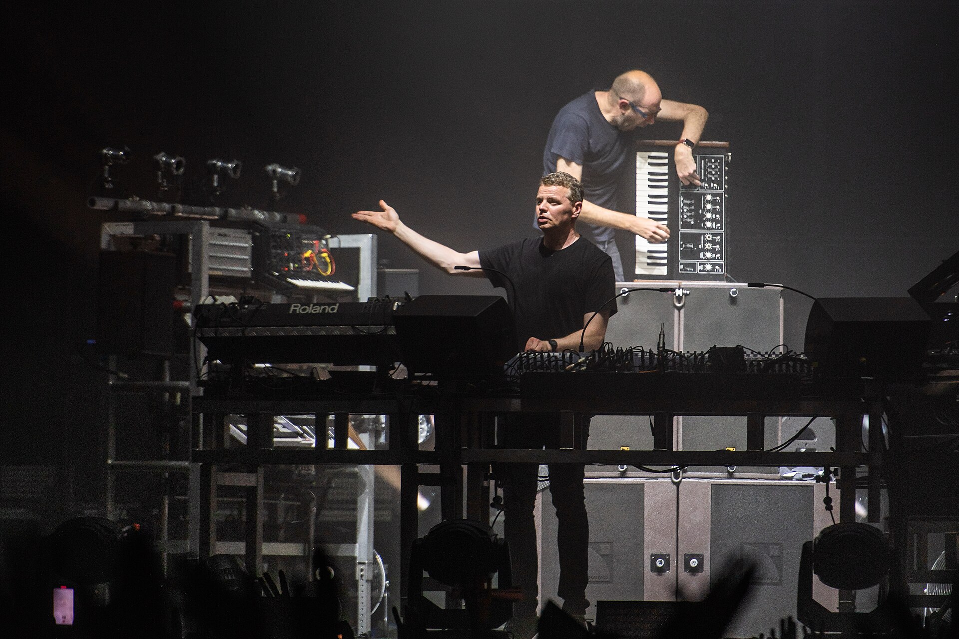 The Chemical Brothers – Galaxy Bounce cover