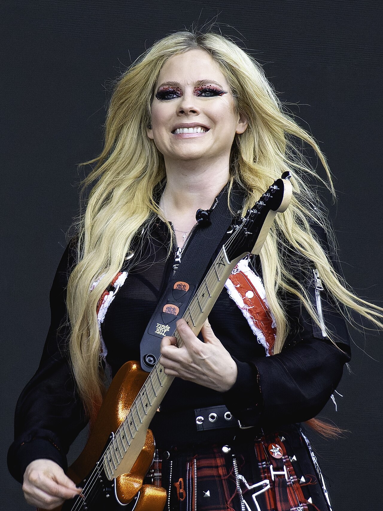 avril lavigne – everybody hurts cover
