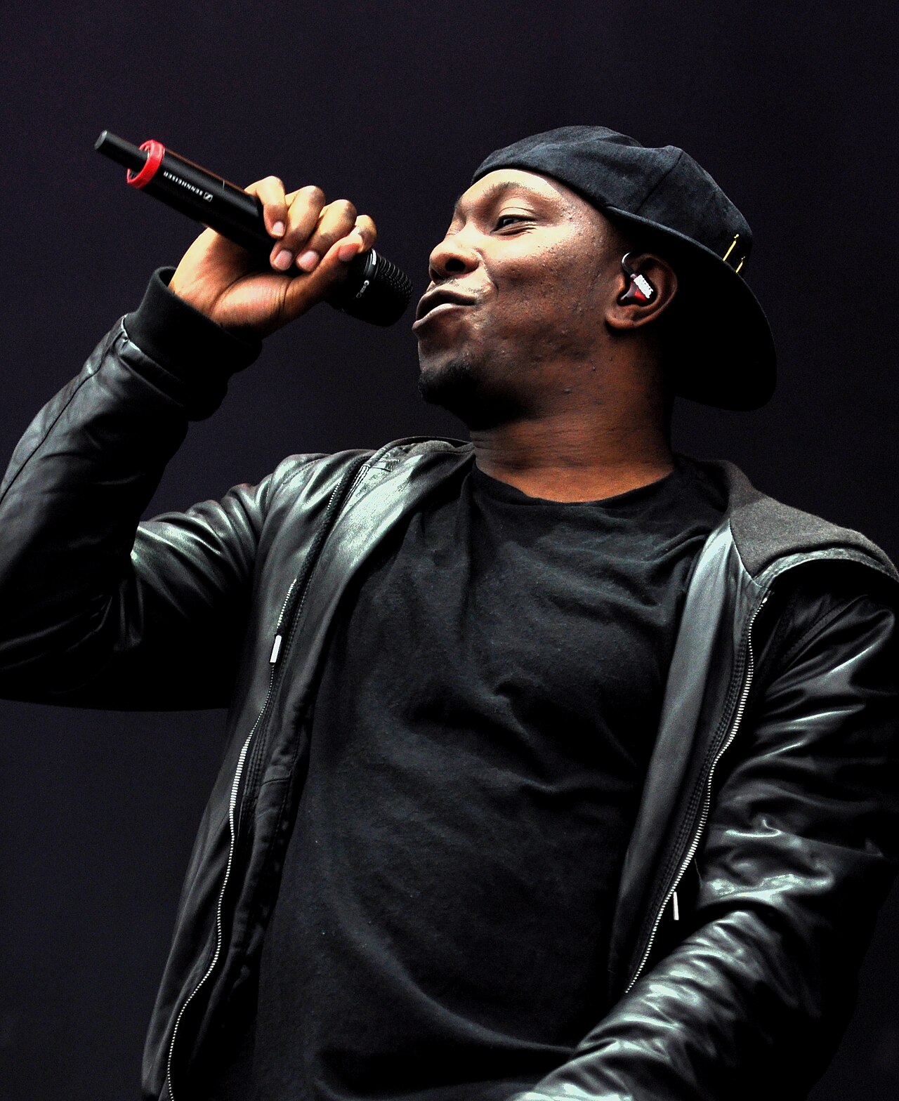 Dizzee Rascal – Dirtee Disco cover